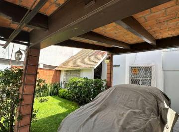 Casa de 4 habitaciones, San Luis Potosí · Casa en Venta en Colonia Jacarandas, Cerca de Av Vasco de Quiroga y Prol. Muñoz