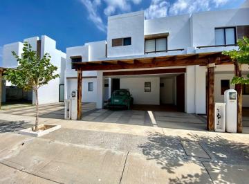 Casa de 3 habitaciones, Mazatlán · Casa Amueblada 3 Rec Amplia Coto Privado Alberca Muy Cerca de Playa Cerritos