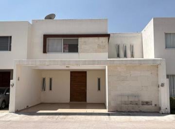 b772ae298eba4bb38d5e5b611f453199d74f93b07846b61670b2f2ab825c9640 · Casa en Renta en Av La Querencia Coto Andaluz