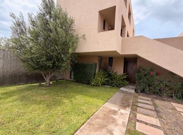 Departamento · 110m² · 2 Recámaras · 2 Estacionamientos · Departamento - Fraccionamiento Altos Juriquilla
