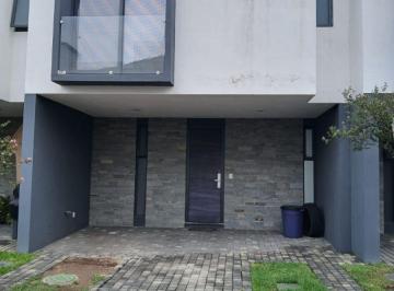 Casa en condominio de 3 habitaciones, Zapopan · Renta Casa Condominio Puerta Laurel | Hogares de Nuevo Mexico
