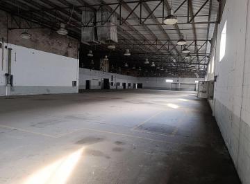 Bodega comercial · 2750m² · 2 Estacionamientos · Bodega Industrial en Renta Toluca