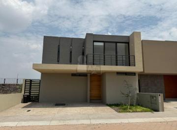 Casa en condominio · 270m² · 4 Recámaras · Casa en Condominio en Venta en El Campanario, Querétaro, Querétaro