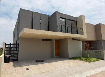 Casa en condominio · 270m² · 4 Recámaras · Casa en Condominio en Venta en El Campanario, Querétaro, Querétaro