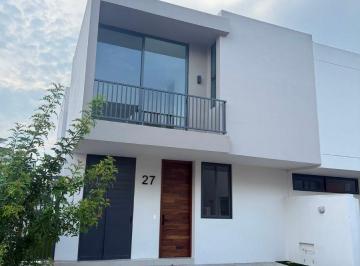 Casa en condominio de 4 habitaciones, Zapopan · Casa en Parques Vallarta de 4 Recámaras