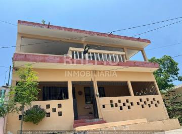Casa · 288m² · 4 Recámaras · Casa Venta 4 Rec Col Miguel Alemán, Tuxpan, Ver.