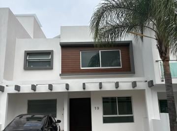Casa en condominio de 4 habitaciones, Zapopan · Casa en La Cima! Coto I