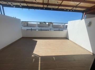 Casa de 4 habitaciones, Zapopan · Renta Casa Arboreto Residencial