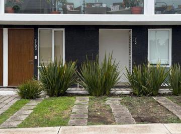 Casa de 3 habitaciones, Querétaro · Departamento en Renta y Venta en Juriquilla Santa Fe en Planta Baja con Terreno Excedente