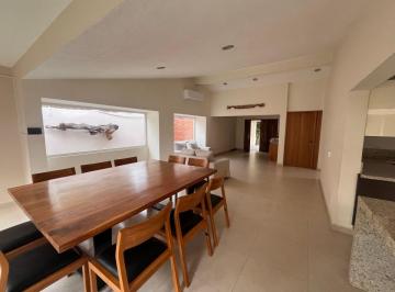 Casa en condominio de 3 habitaciones, Querétaro · Jurica Casa en Renta de un Piso con Hermoso Jardín y Dentro de Privada