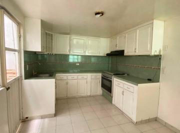 Casa de 6 habitaciones, Naucalpan de Juárez · Pueblo San Lorenzo Totolinga, Naucalpan, Estado de México