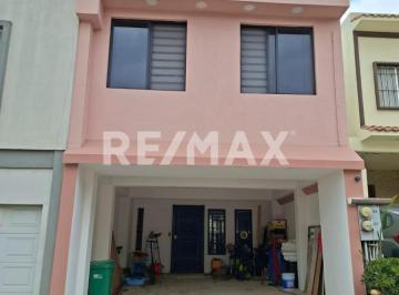 Casa en condominio · 116m² · 3 Recámaras · 1 Estacionamiento · Casa en Condominio en Venta en Residencial Los Pinos, La Mesa Tijuana. - (4)