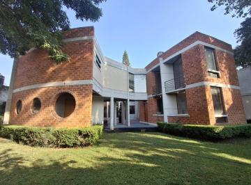 Casa · 846m² · 4 Recámaras · 4 Estacionamientos · Casa en Venta en El Cerrito, Puebla - (4)