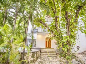 Casa de 4 habitaciones, Solidaridad · Exclusive Beachside Villa in Playacar Phase I | Private Pool & Steps From The Caribbean Sea