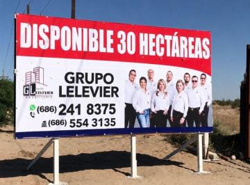 Terreno / Lote , Mexicali · Terreno en Venta | Carretera Al Aeropuerto Mexicali 300,000 m²