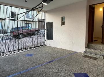 Departamento · 120m² · 2 Recámaras · 1 Estacionamiento · Departamento en Lomas de Rosales