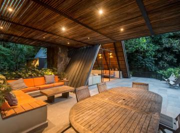 Terraza · Espectacular Casa en Renta, Dentro de Exclusivo Conjunto a Orillas del Lago