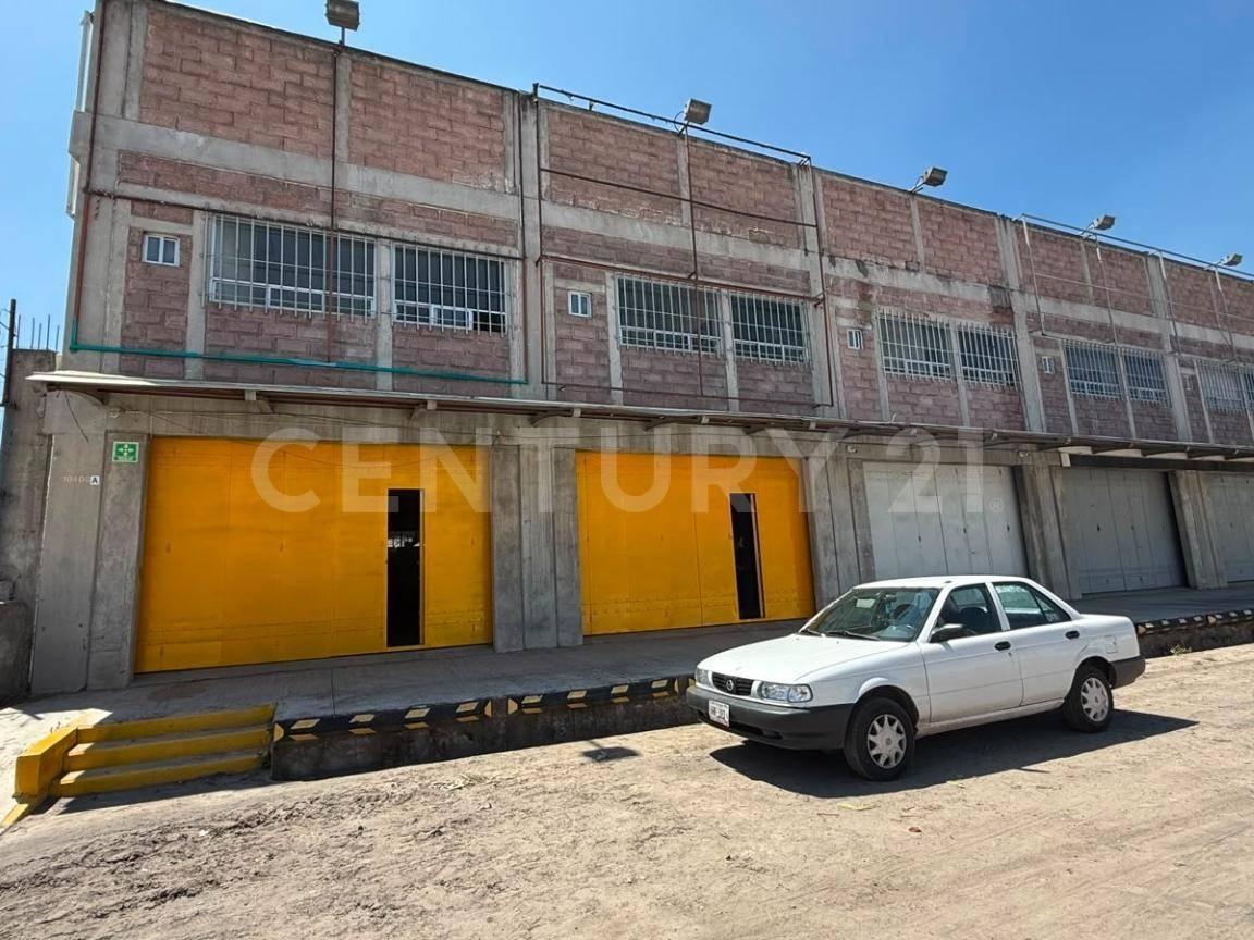 Warehouse for Sale, Approx. 200 m&sup2;, Facing La Central de Abastos!, Puebla, Pue
