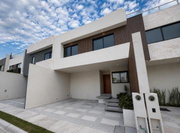 Casa de 3 habitaciones, San Luis Potosí · Casa en San Ángel V con Estudio en Planta Baja | $6.35 Mdp