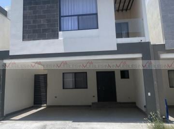Casa · 219m² · 3 Recámaras · 2 Estacionamientos · Casa en Renta en Apodaca