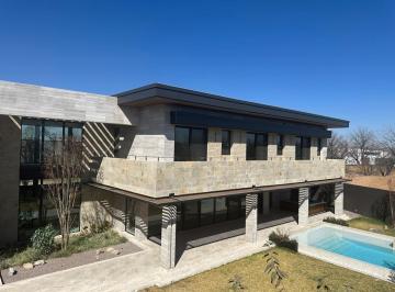 1 · Casa en Venta en Las Villas, Torreón, Coahuila de Zaragoza
