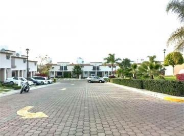 Casa de 3 habitaciones, Querétaro · Venta Casa Privada Palmas Jurica 3 Rec 3 Baños Jardin Balcón Crédito Antea Up Thown Juriquilla