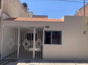 Casa de 3 habitaciones, Guadalajara · Renta Casa en Col. San Andres