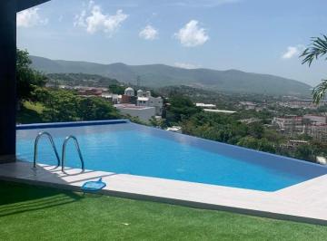 Casa · 330m² · Casa - Fraccionamiento Burgos Bugambilias