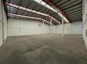 Bodega comercial · 590m² · Bodega en Renta en Playa del Carmen