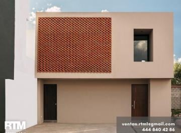 Casa · 190m² · 3 Recámaras · 2 Estacionamientos · Se Vende Casa en Cimera