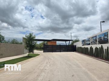 Terreno / Lote · 138m² · Terreno en Venta, en Esquina, Artezana Villa de Pozos