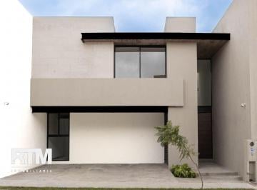 Casa · 239m² · 3 Recámaras · Casa en Venta en San Ángel V