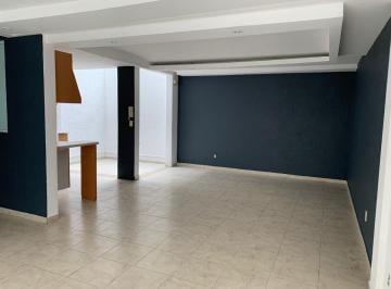 Casa en condominio · 200m² · 3 Recámaras · 2 Estacionamientos · Casa en Condominio en Venta o Renta en Roma Sur con Balcón y Potencial Para Roof Garden