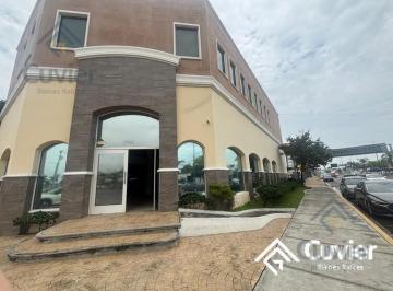 Edificio · 500m² · 15 Estacionamientos · Edificio Comercial en Miramar