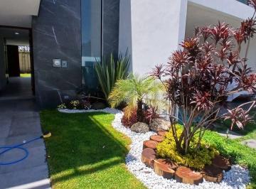 Casa de 4 habitaciones, San Andrés Cholula · Moderna Casa Sonora Lomas de Angelopolis