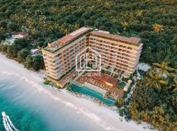 Departamento · 68m² · 1 Recámara · 1 Estacionamiento · Penthouse en Venta en Puerto Morelos 1 Habitación con Bar, Spa, Alberca Frente Al Mar