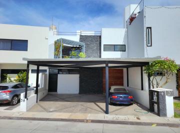 N/A · Casa en Venta/en Privada Home Coto Club/con Amenidades/mileniolll/queretaro