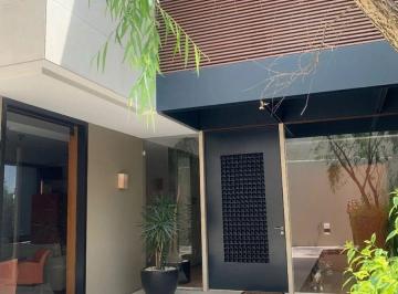 Casa de 3 habitaciones, Huixquilucan · Casa con 680 m² de Terreno y 3 Recámaras en Venta en Bosque Real