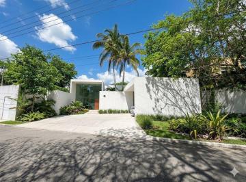 Casa en condominio · 915m² · 3 Recámaras · Casa en Club de Golf La Ceiba