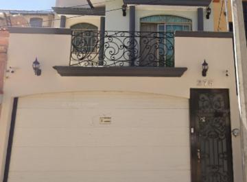 Casa de 5 habitaciones, Arandas · Venta de Casa en Randas Jalisco Hacienda Palomino