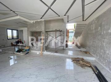 Casa · 225m² · 4 Recámaras · 2 Estacionamientos · Casa en Venta en Morelos, Real de Oaxtepec