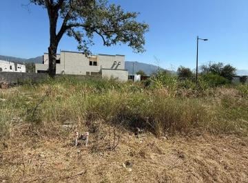 047932d259ffaaf6cc33619ae2304e24ae8aa7c84a35306cf92ff2a4afb37dad · Terreno en Venta en Campestre Santiago