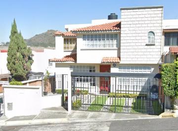Casa de 4 habitaciones, Naucalpan de Juárez · Casa de 230 m² con 4 Recámaras en Venta en Lomas Verdes 4a Sección
