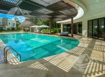Casa · 173m² · 3 Recámaras · 1 Estacionamiento · Casa en Venta en Riviera Maya Playa del Carmen Laguna de Mayakoba B - Syr2
