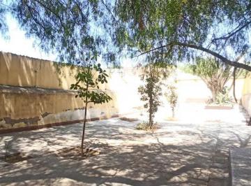 1 · Casa Comercial de Una Planta en Venta en El Centro de San Luis Potosí
