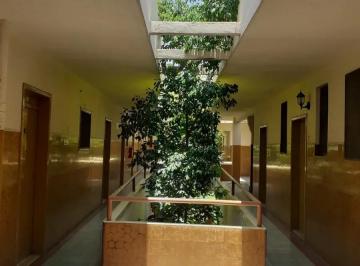 1 · Hotel en Venta en La Alameda con Locales Comerciales