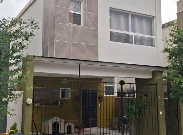 Casa de 3 habitaciones, Guadalupe · Residencial Privada Las Plazas