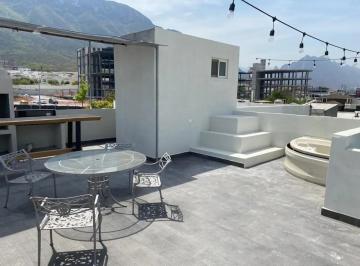 Casa · 180m² · 3 Recámaras · 1 Estacionamiento · Casa en Venta en San Pedro Garza García