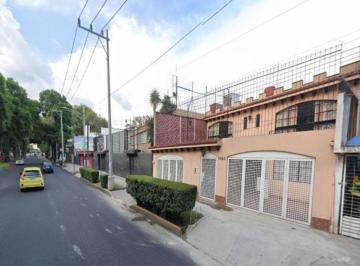 Casa de 4 habitaciones, Coyoacán · Casa de 300 m² con 4 Recámaras en Venta en Petrolera Taxqueña