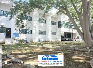 Bodega comercial de 10 habitaciones, Mérida · Venta Nave Industrial de 21333 M².area Total